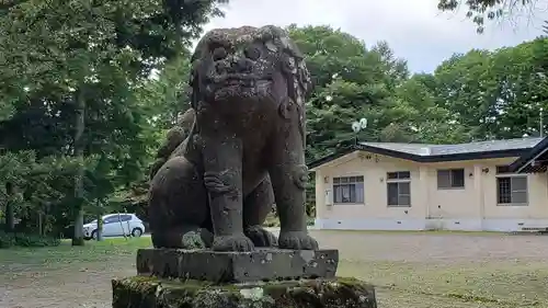 弟子屈神社の狛犬