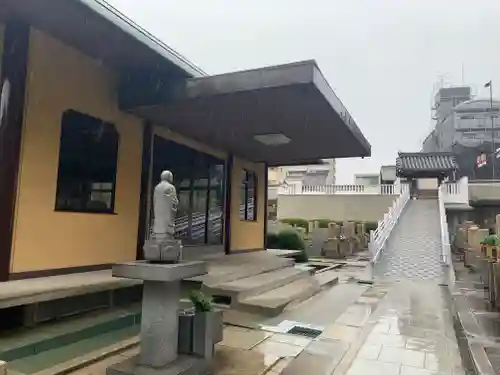 西蓮院の本殿・本堂