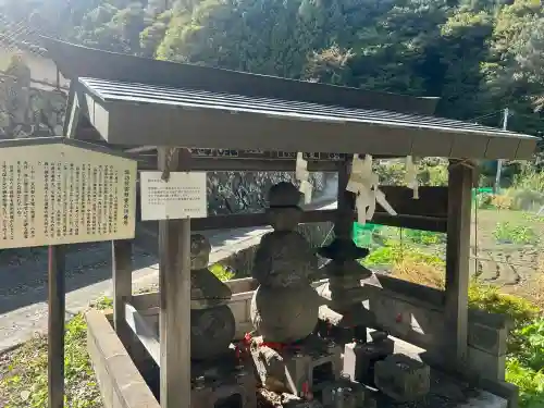 諏訪大社上社前宮(長野県)