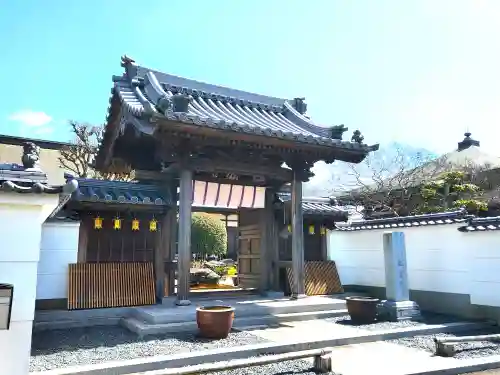 歓喜院の山門・神門