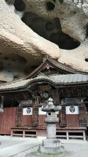 大谷寺の本殿・本堂