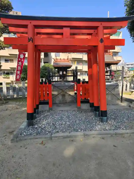 大利神社の{uncategorized: "未分類", other: "その他", undefined: "問題あり", building: "その他建物", grave: "お墓", sacred_gate: "鳥居", guardian: "狛犬", statue: "像", buddha: "仏像", history: "歴史", nature: "自然", garden: "庭園", animal: "動物", pagoda: "塔", temizu: "手水舎", mountain_gate: "山門・神門", sanctuary: "本殿・本堂", subordinate: "末社・摂社", art: "芸術", scenery: "景色", jizo: "地蔵", ema: "絵馬", goshuin: "御朱印", omikuji: "おみくじ", items: "授与品その他", amulet: "お守り", goshuincho: "御朱印帳", eats: "食事", festival: "お祭り", votive_dance: "神楽", shichigosan: "七五三参", wedding: "結婚式", experience: "体験その他", initially: "初詣", around: "周辺", anti_infection: "感染症対策"}