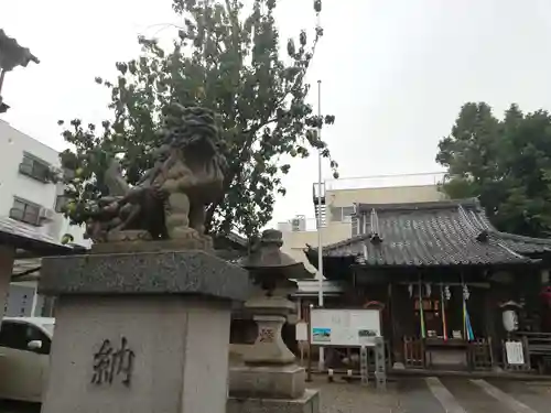 池袋御嶽神社の狛犬