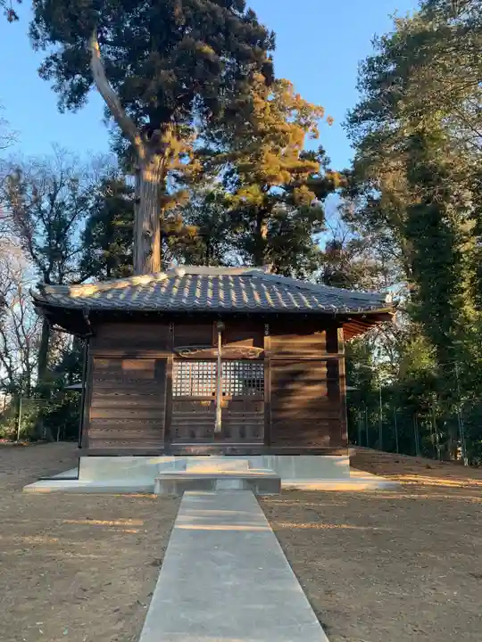 爪田ケ谷諏訪神社の本殿・本堂