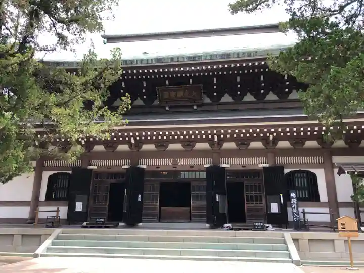 円覚寺の本殿・本堂