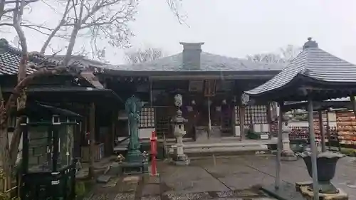 龍泉寺の本殿・本堂
