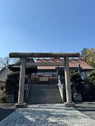高﨑神社の{uncategorized: "未分類", other: "その他", undefined: "問題あり", building: "その他建物", grave: "お墓", sacred_gate: "鳥居", guardian: "狛犬", statue: "像", buddha: "仏像", history: "歴史", nature: "自然", garden: "庭園", animal: "動物", pagoda: "塔", temizu: "手水舎", mountain_gate: "山門・神門", sanctuary: "本殿・本堂", subordinate: "末社・摂社", art: "芸術", scenery: "景色", jizo: "地蔵", ema: "絵馬", goshuin: "御朱印", omikuji: "おみくじ", items: "授与品その他", amulet: "お守り", goshuincho: "御朱印帳", eats: "食事", festival: "お祭り", votive_dance: "神楽", shichigosan: "七五三参", wedding: "結婚式", experience: "体験その他", initially: "初詣", around: "周辺", anti_infection: "感染症対策"}