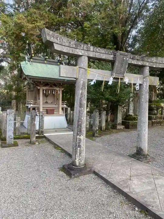大原八幡宮の末社・摂社