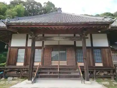 正蔵寺の本殿・本堂