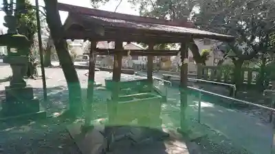 阿豆佐味天神社の手水舎