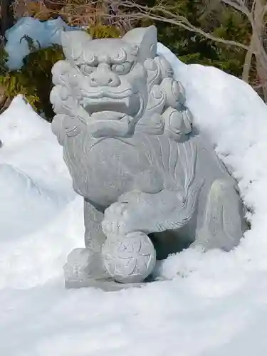 上手稲神社の狛犬