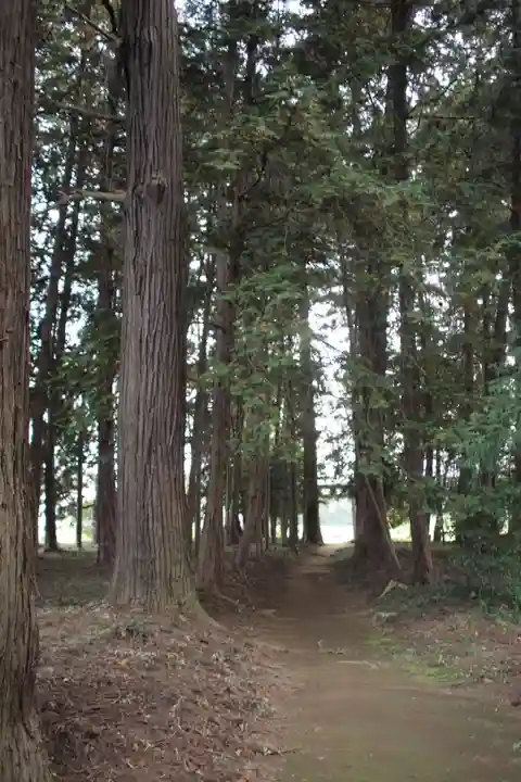 月輪神社の芸術