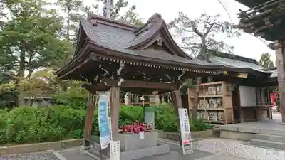 白山神社の手水舎