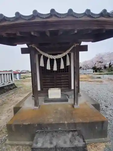 諏訪神社の末社