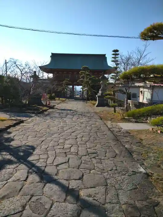 甲斐善光寺の山門・神門