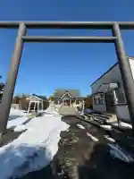 豊幌神社の{uncategorized: "未分類", other: "その他", undefined: "問題あり", building: "その他建物", grave: "お墓", sacred_gate: "鳥居", guardian: "狛犬", statue: "像", buddha: "仏像", history: "歴史", nature: "自然", garden: "庭園", animal: "動物", pagoda: "塔", temizu: "手水舎", mountain_gate: "山門・神門", sanctuary: "本殿・本堂", subordinate: "末社・摂社", art: "芸術", scenery: "景色", jizo: "地蔵", ema: "絵馬", goshuin: "御朱印", omikuji: "おみくじ", items: "授与品その他", amulet: "お守り", goshuincho: "御朱印帳", eats: "食事", festival: "お祭り", votive_dance: "神楽", shichigosan: "七五三参", wedding: "結婚式", experience: "体験その他", initially: "初詣", around: "周辺", anti_infection: "感染症対策"}