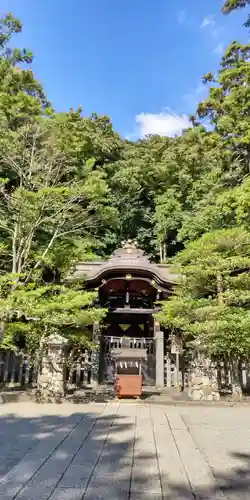 鶴岡八幡宮の本殿・本堂
