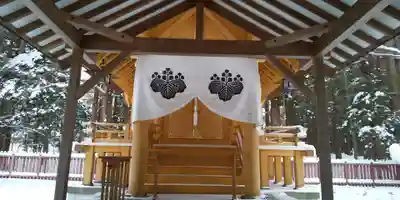 開拓神社の本殿・本堂