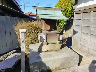 泉増院の末社・摂社