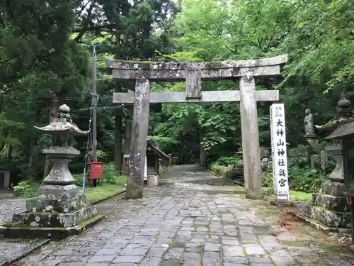 大神山神社奥宮の鳥居