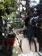 讃岐小白稲荷神社の建物その他