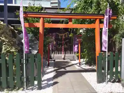 幸町辨財天の鳥居