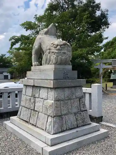 徳島県護國神社の狛犬