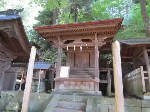 手長神社の末社