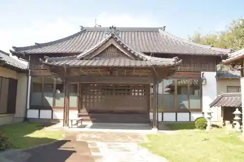 円照寺の本殿