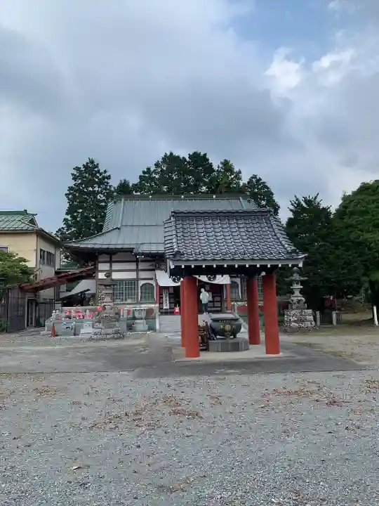 茂左衛門地蔵尊 千日堂の本殿・本堂