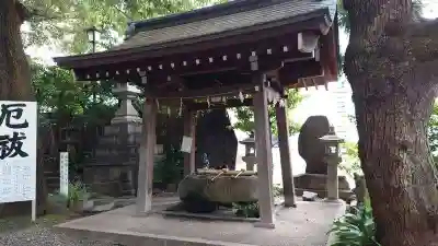 洲嵜神社の手水舎
