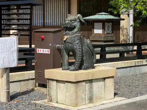 三重縣護國神社の狛犬