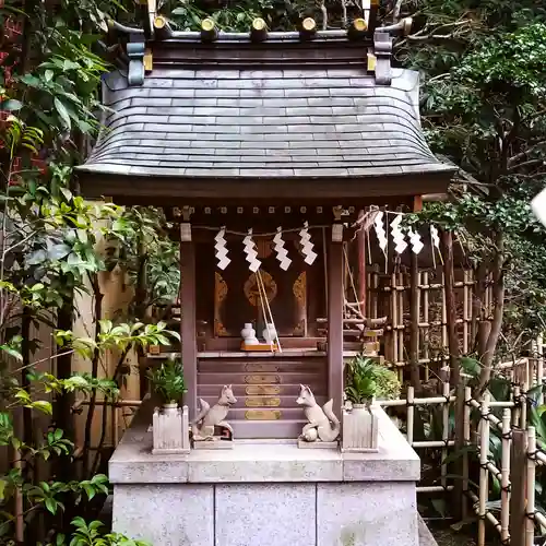 三田春日神社の末社