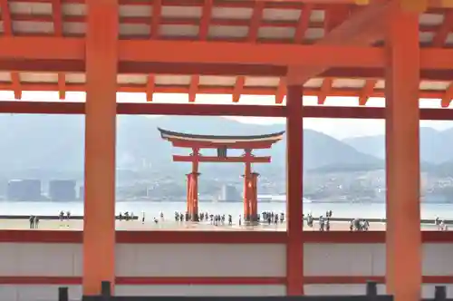 厳島神社(広島県)