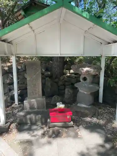 白石神社の{uncategorized: "未分類", other: "その他", undefined: "問題あり", building: "その他建物", grave: "お墓", sacred_gate: "鳥居", guardian: "狛犬", statue: "像", buddha: "仏像", history: "歴史", nature: "自然", garden: "庭園", animal: "動物", pagoda: "塔", temizu: "手水舎", mountain_gate: "山門・神門", sanctuary: "本殿・本堂", subordinate: "末社・摂社", art: "芸術", scenery: "景色", jizo: "地蔵", ema: "絵馬", goshuin: "御朱印", omikuji: "おみくじ", items: "授与品その他", amulet: "お守り", goshuincho: "御朱印帳", eats: "食事", festival: "お祭り", votive_dance: "神楽", shichigosan: "七五三参", wedding: "結婚式", experience: "体験その他", initially: "初詣", around: "周辺", anti_infection: "感染症対策"}