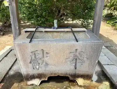 伊和都比売神社の{uncategorized: "未分類", other: "その他", undefined: "問題あり", building: "その他建物", grave: "お墓", sacred_gate: "鳥居", guardian: "狛犬", statue: "像", buddha: "仏像", history: "歴史", nature: "自然", garden: "庭園", animal: "動物", pagoda: "塔", temizu: "手水舎", mountain_gate: "山門・神門", sanctuary: "本殿・本堂", subordinate: "末社・摂社", art: "芸術", scenery: "景色", jizo: "地蔵", ema: "絵馬", goshuin: "御朱印", omikuji: "おみくじ", items: "授与品その他", amulet: "お守り", goshuincho: "御朱印帳", eats: "食事", festival: "お祭り", votive_dance: "神楽", shichigosan: "七五三参", wedding: "結婚式", experience: "体験その他", initially: "初詣", around: "周辺", anti_infection: "感染症対策"}