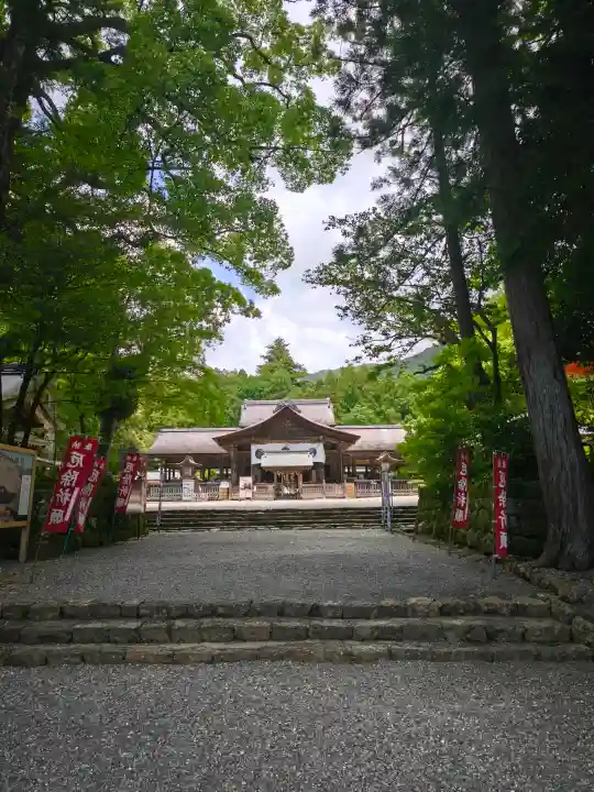 土佐神社の{uncategorized: "未分類", other: "その他", undefined: "問題あり", building: "その他建物", grave: "お墓", sacred_gate: "鳥居", guardian: "狛犬", statue: "像", buddha: "仏像", history: "歴史", nature: "自然", garden: "庭園", animal: "動物", pagoda: "塔", temizu: "手水舎", mountain_gate: "山門・神門", sanctuary: "本殿・本堂", subordinate: "末社・摂社", art: "芸術", scenery: "景色", jizo: "地蔵", ema: "絵馬", goshuin: "御朱印", omikuji: "おみくじ", items: "授与品その他", amulet: "お守り", goshuincho: "御朱印帳", eats: "食事", festival: "お祭り", votive_dance: "神楽", shichigosan: "七五三参", wedding: "結婚式", experience: "体験その他", initially: "初詣", around: "周辺", anti_infection: "感染症対策"}