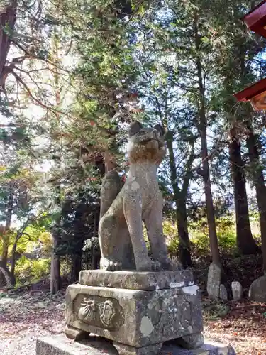 稲荷神社の狛犬