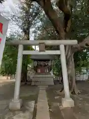 上高田氷川神社の末社