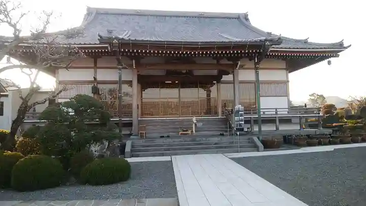 成福寺の本殿・本堂