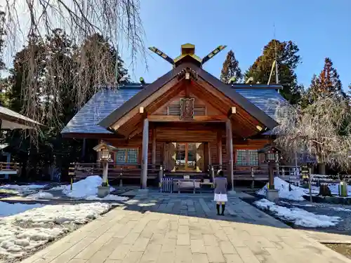開成山大神宮の本殿・本堂