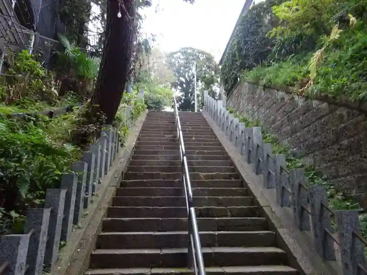 生麦杉山神社のその他建物
