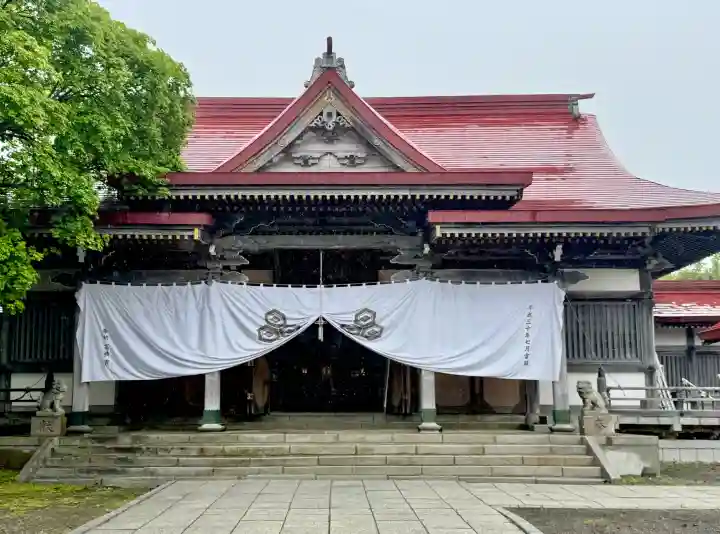 釧路一之宮 厳島神社の{uncategorized: "未分類", other: "その他", undefined: "問題あり", building: "その他建物", grave: "お墓", sacred_gate: "鳥居", guardian: "狛犬", statue: "像", buddha: "仏像", history: "歴史", nature: "自然", garden: "庭園", animal: "動物", pagoda: "塔", temizu: "手水舎", mountain_gate: "山門・神門", sanctuary: "本殿・本堂", subordinate: "末社・摂社", art: "芸術", scenery: "景色", jizo: "地蔵", ema: "絵馬", goshuin: "御朱印", omikuji: "おみくじ", items: "授与品その他", amulet: "お守り", goshuincho: "御朱印帳", eats: "食事", festival: "お祭り", votive_dance: "神楽", shichigosan: "七五三参", wedding: "結婚式", experience: "体験その他", initially: "初詣", around: "周辺", anti_infection: "感染症対策"}