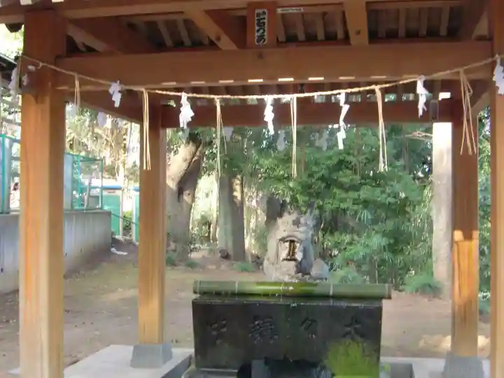 阿夫利神社の手水舎