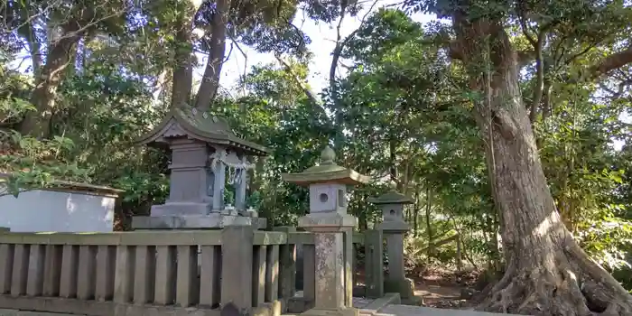 鎌倉山神社の建物その他