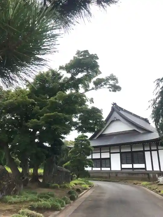 明覚寺の本殿・本堂