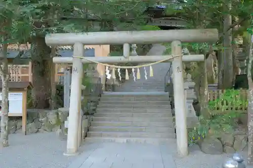 天河大辨財天社の鳥居