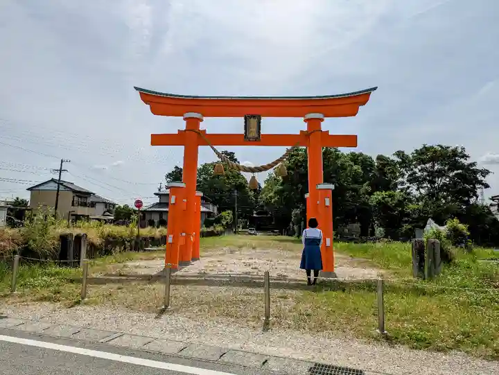 八柱神社の鳥居