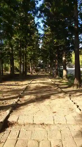 鶏足寺のその他建物