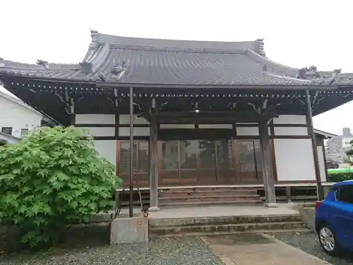 仁長寺の本殿・本堂